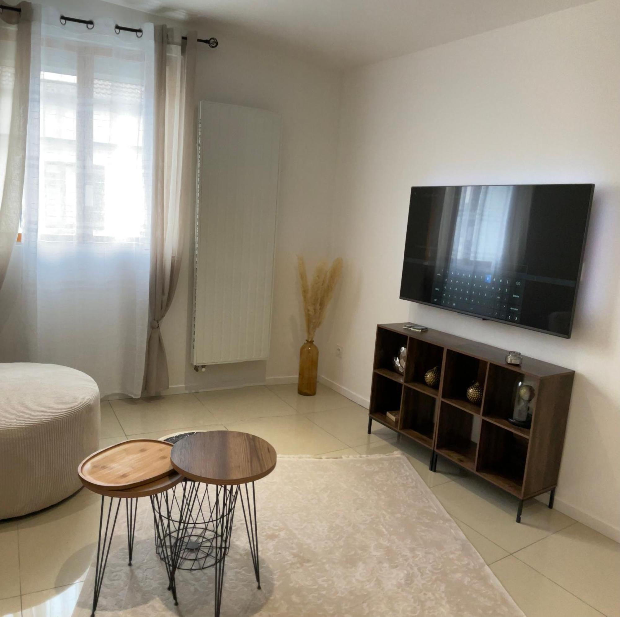 Kezy Appartement 4 Personne Bebe Ρενς Εξωτερικό φωτογραφία